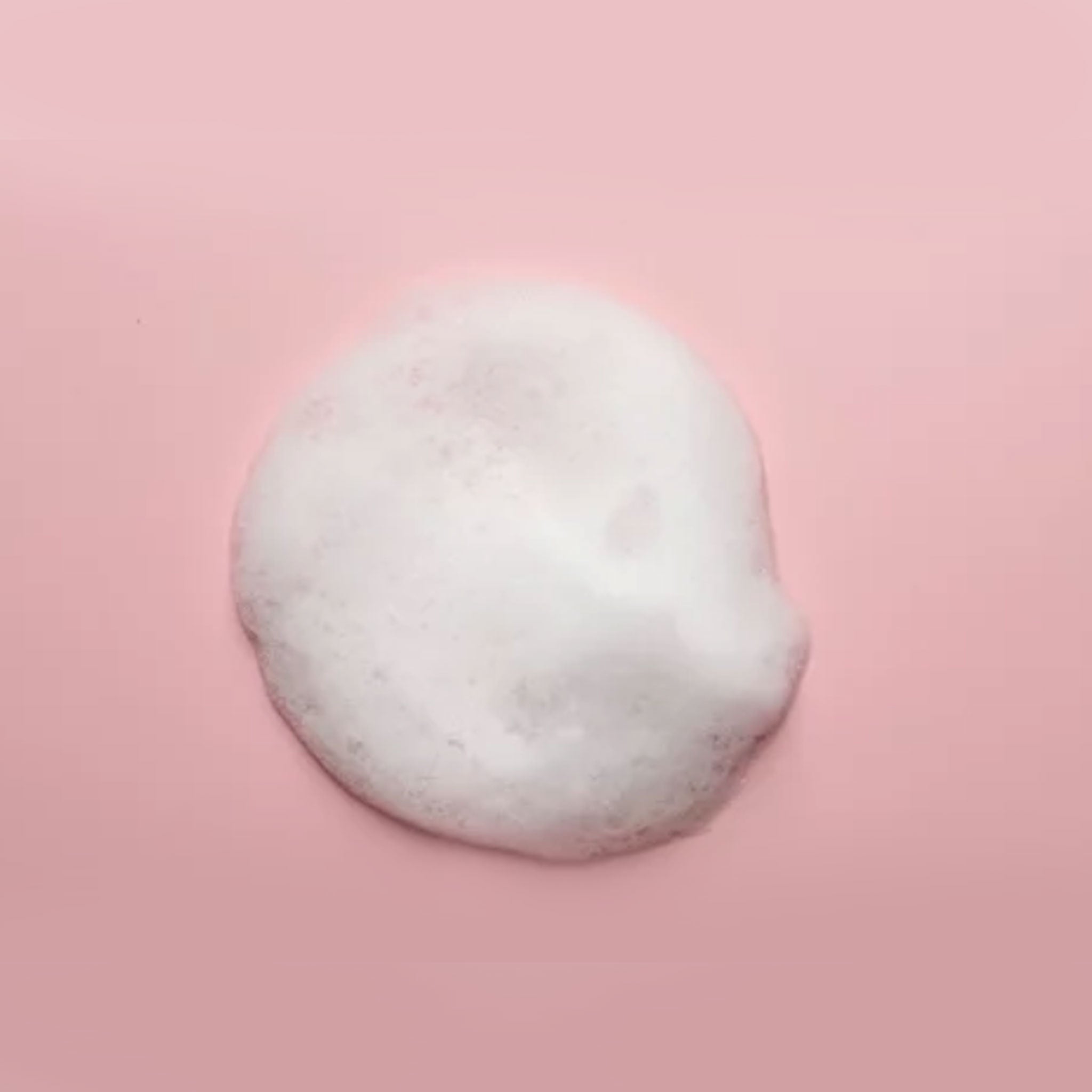 cleanser_sensitive_skin_gentle_mousse_texture.jpg